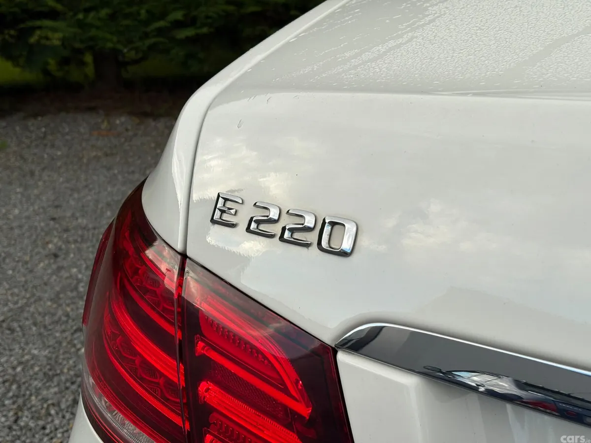 Mercedes-Benz E-Class Coupe, Diesel, 2015, White