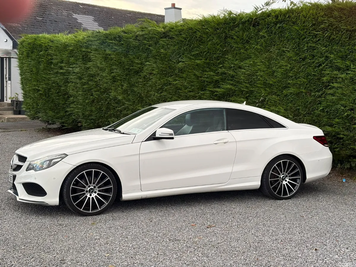 Mercedes-Benz E-Class Coupe, Diesel, 2015, White