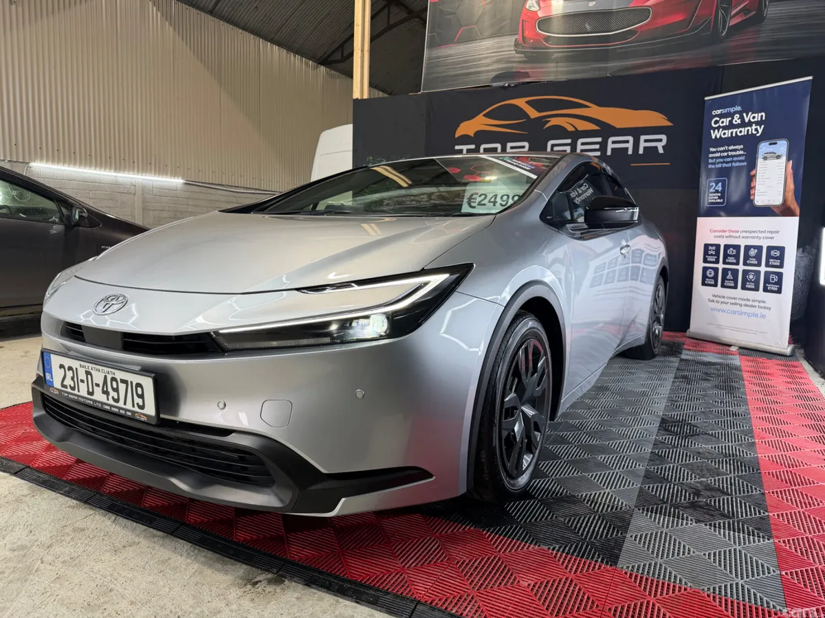 Toyota Prius Saloon, Petrol Hybrid, 2023, Silver