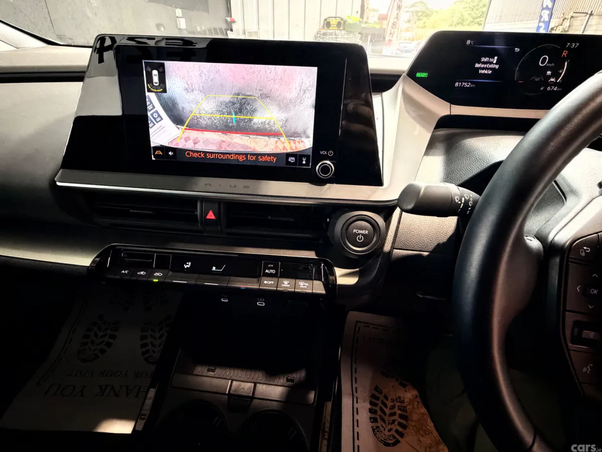 Toyota Prius Saloon, Petrol Hybrid, 2023, Silver