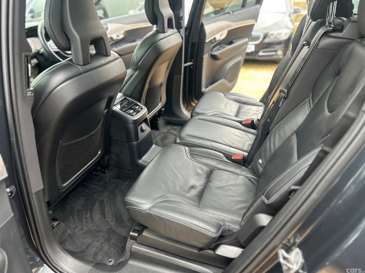 Volvo XC90 SUV, Petrol Plug-in Hybrid, 2021, Grey