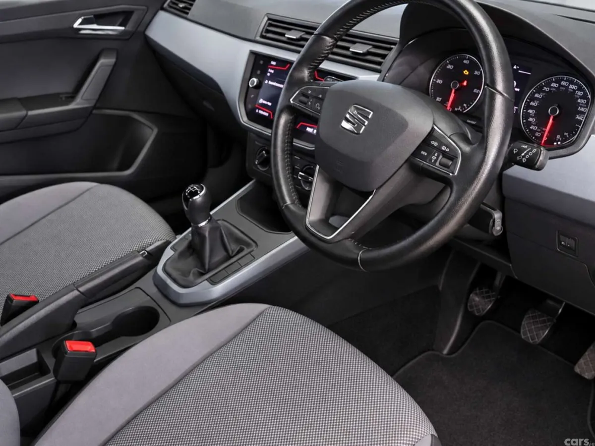SEAT Arona SUV, Diesel, 2020, Black
