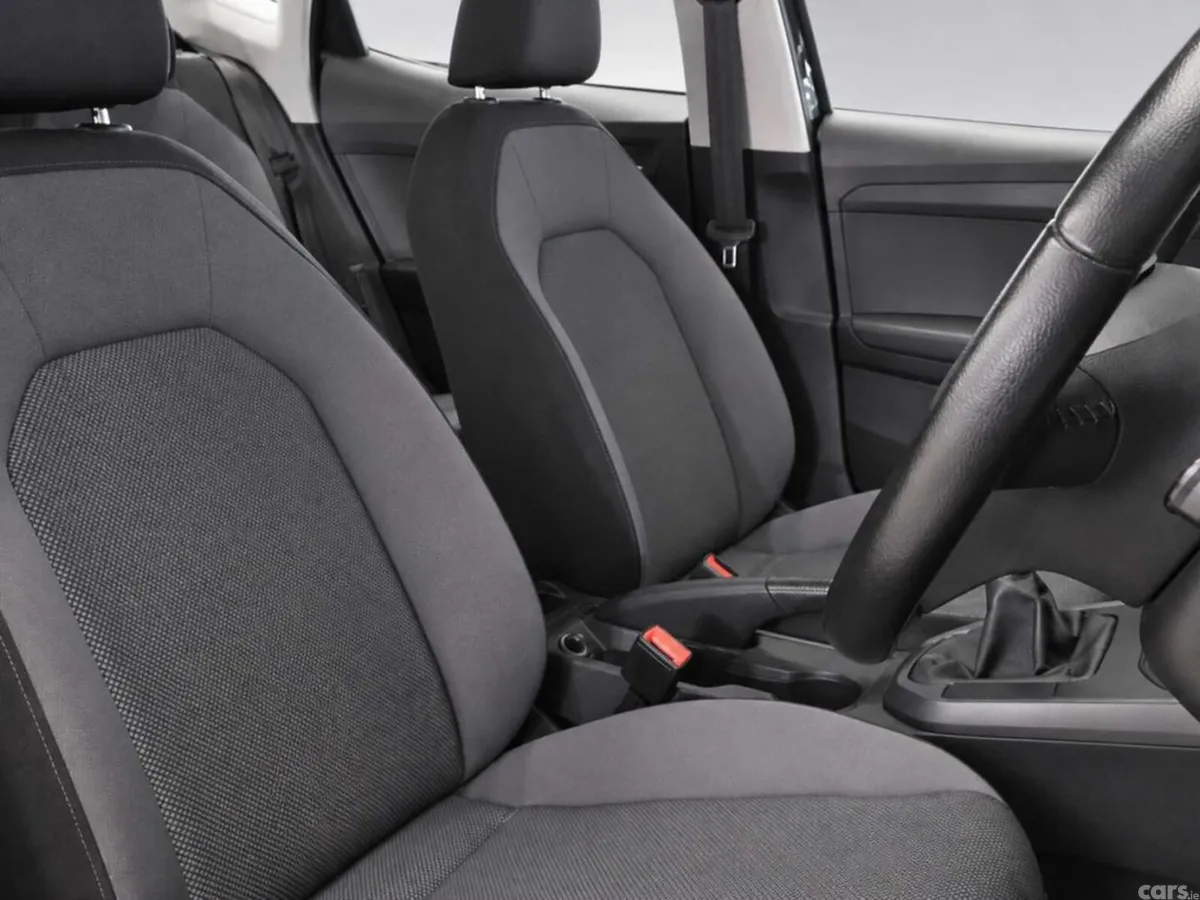SEAT Arona SUV, Diesel, 2020, Black