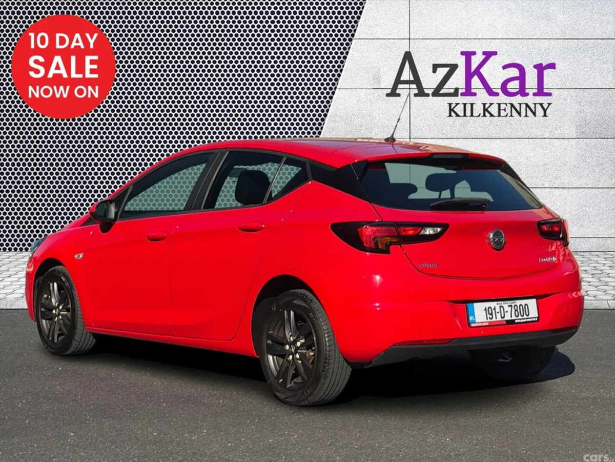 Opel Astra Hatchback, Diesel, 2019, Red