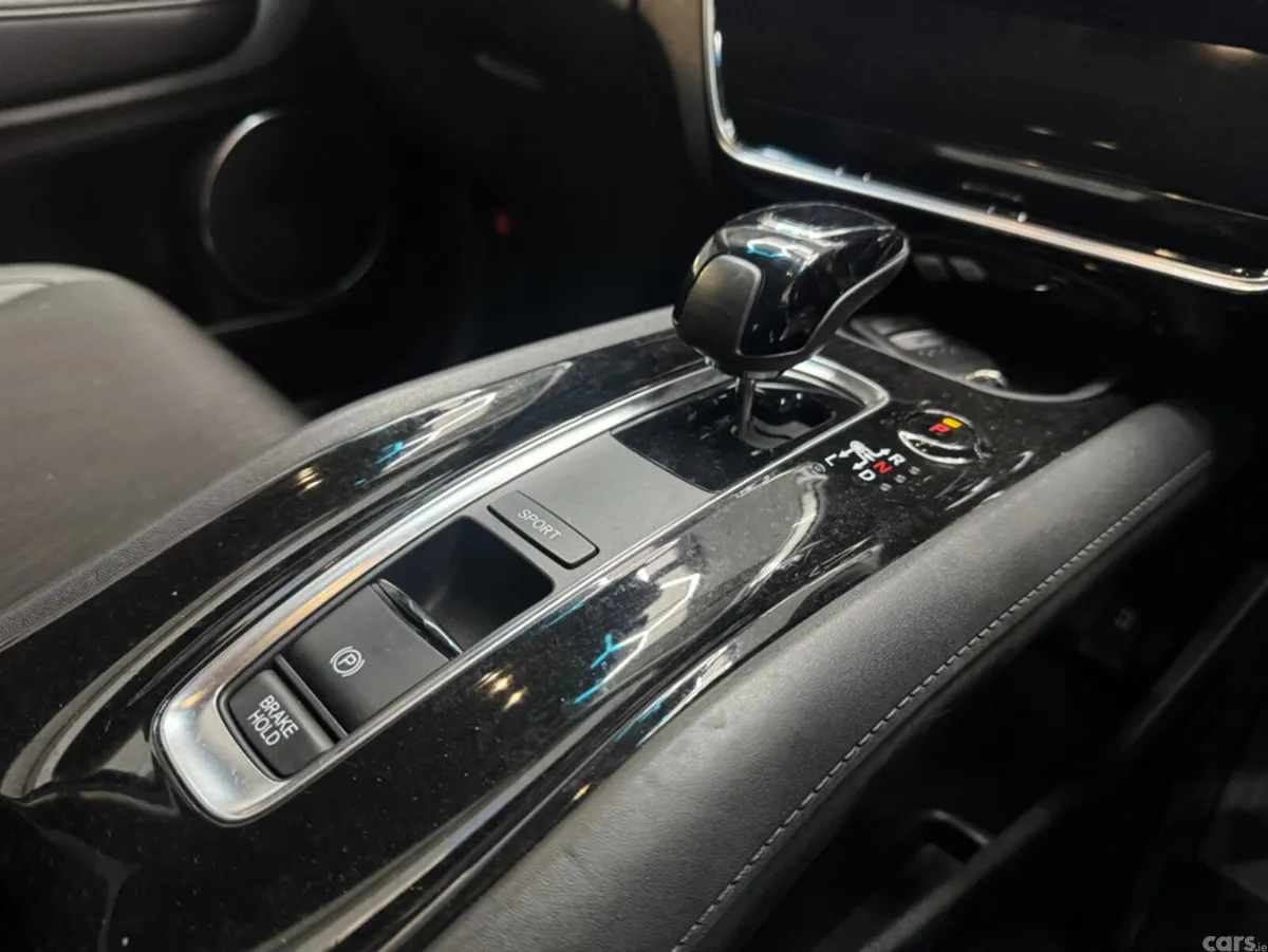 Honda Vezel SUV, Petrol Hybrid, 2018, Black