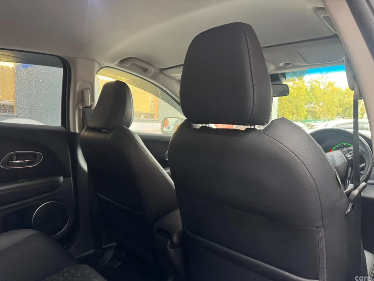 Honda Vezel SUV, Petrol Hybrid, 2018, Black