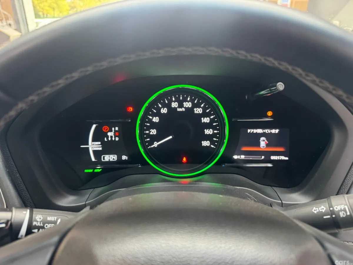 Honda Vezel SUV, Petrol, 2017, White