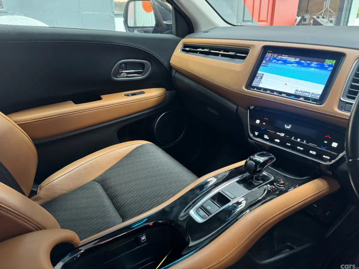 Honda Vezel SUV, Petrol Hybrid, 2018, Black