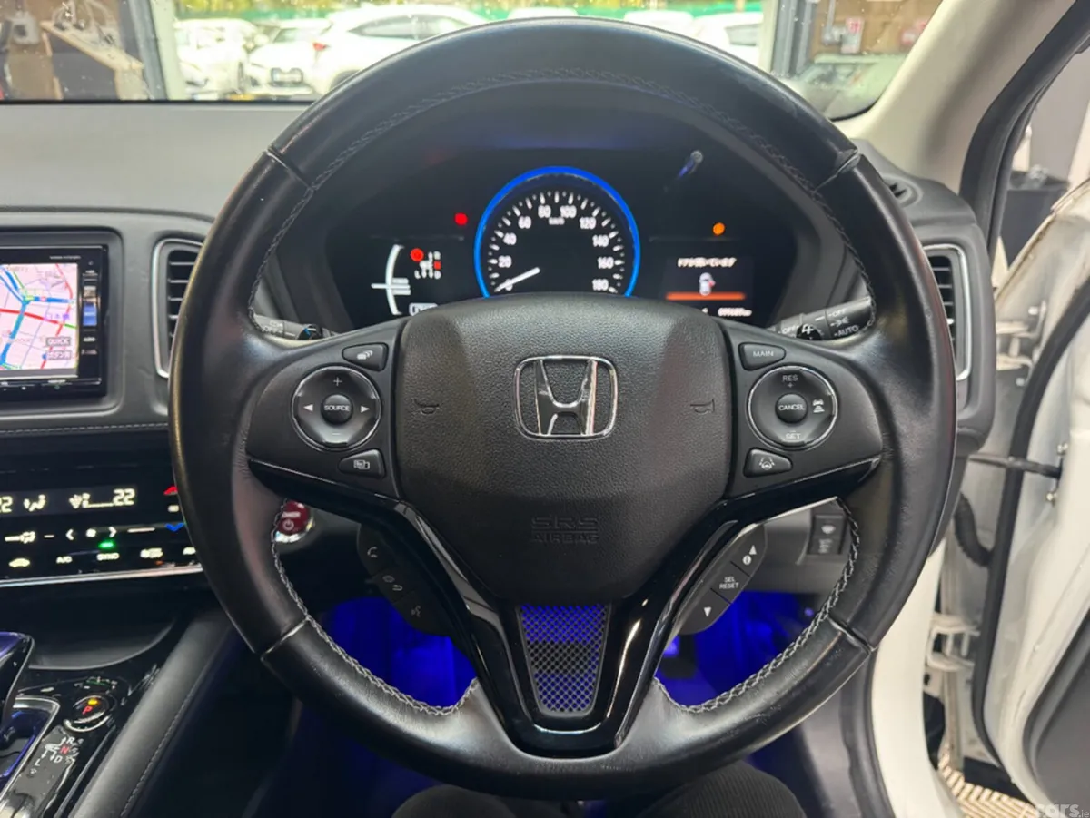 Honda Vezel SUV, Petrol, 2018, White