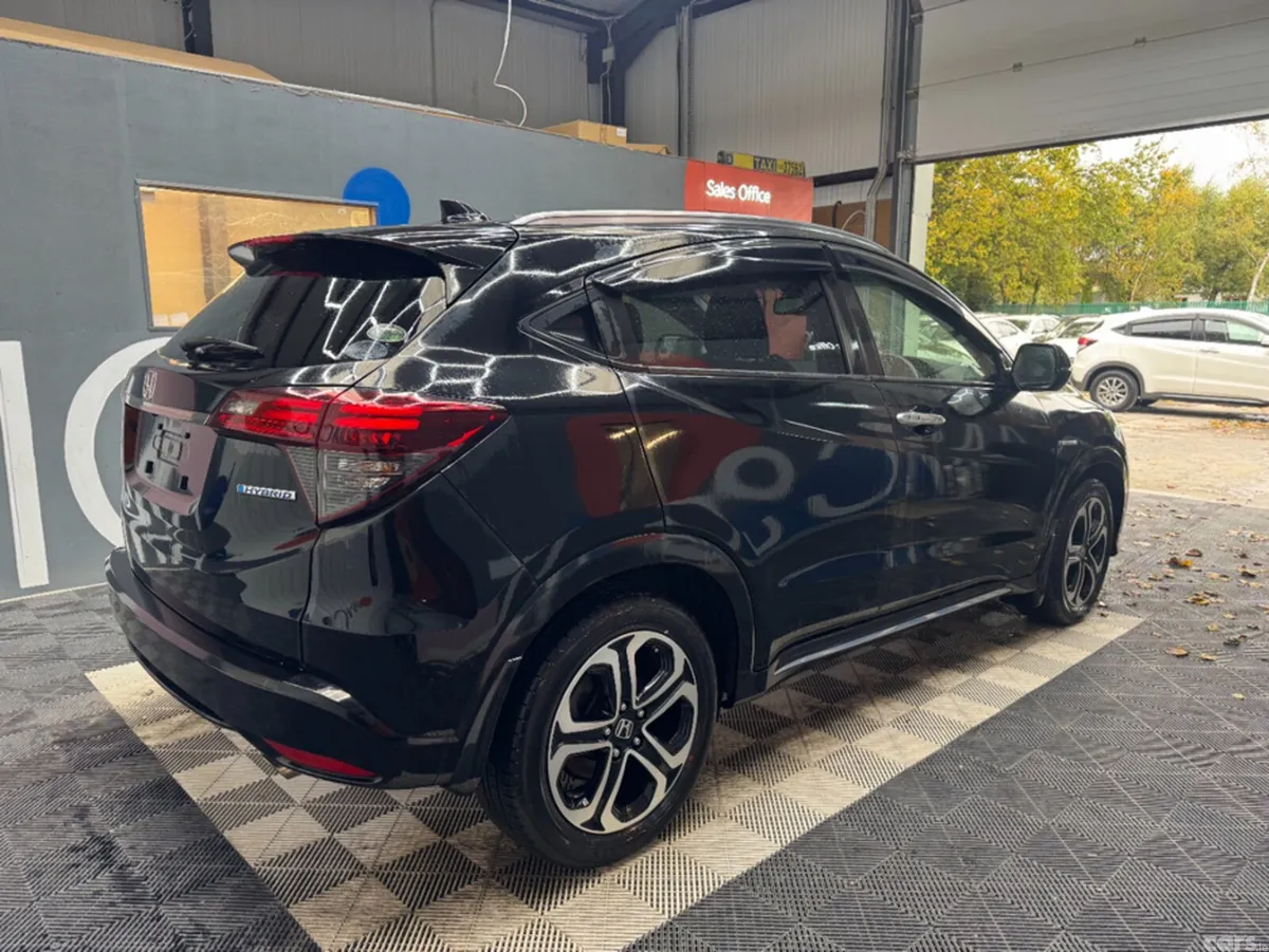 Honda Vezel SUV, Petrol Hybrid, 2018, Black