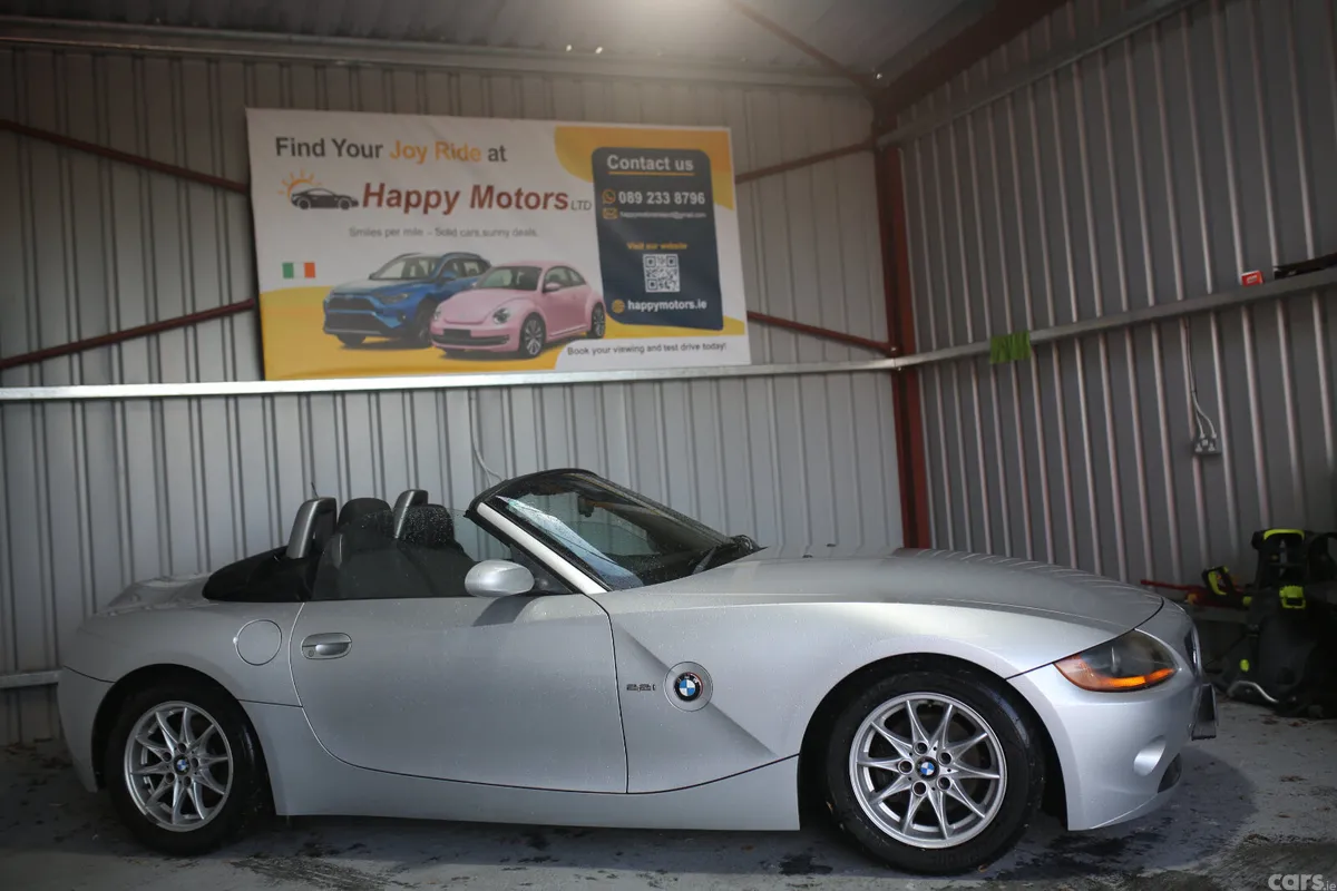 BMW Z4 Convertible, Petrol, 2006, Silver