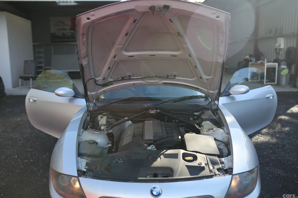 BMW Z4 Convertible, Petrol, 2006, Silver