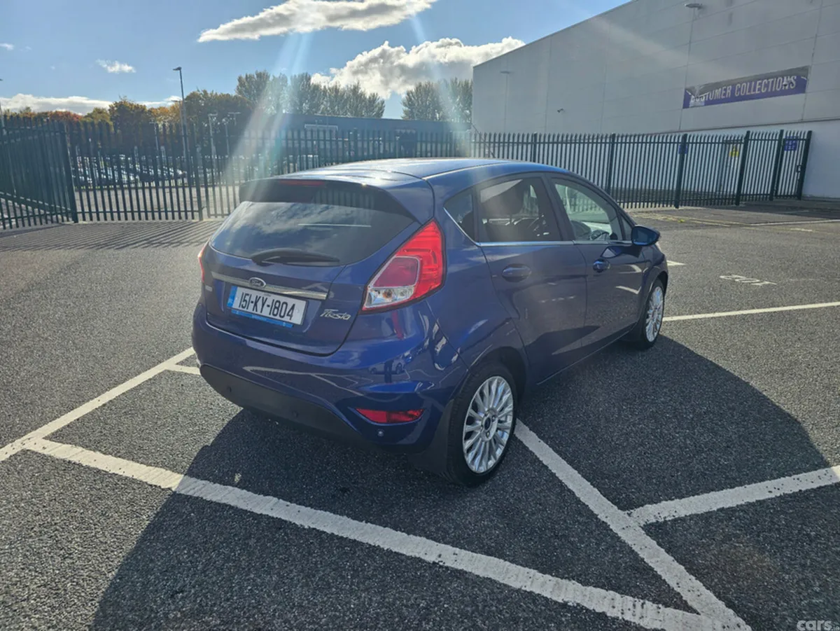 Ford Fiesta Hatchback, Petrol, 2015, Blue