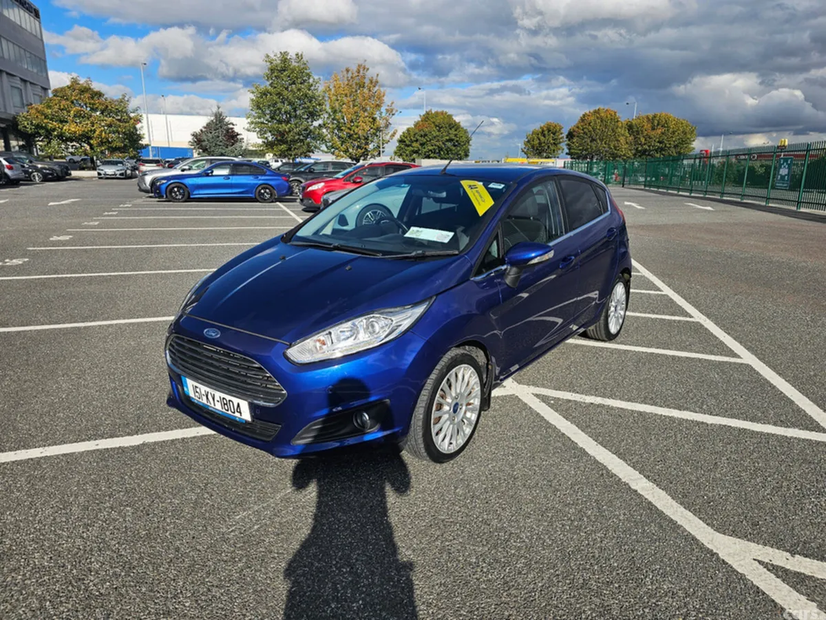 Ford Fiesta Hatchback, Petrol, 2015, Blue