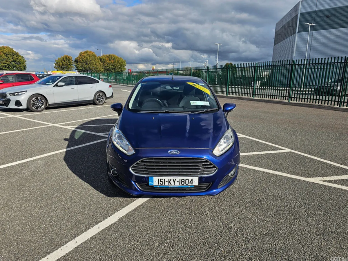 Ford Fiesta Hatchback, Petrol, 2015, Blue