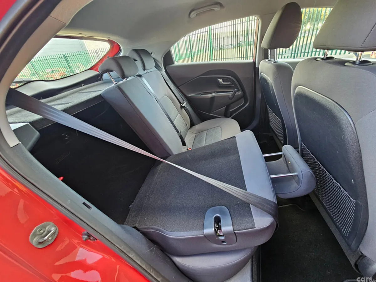Kia Rio MPV, Petrol, 2013, Red