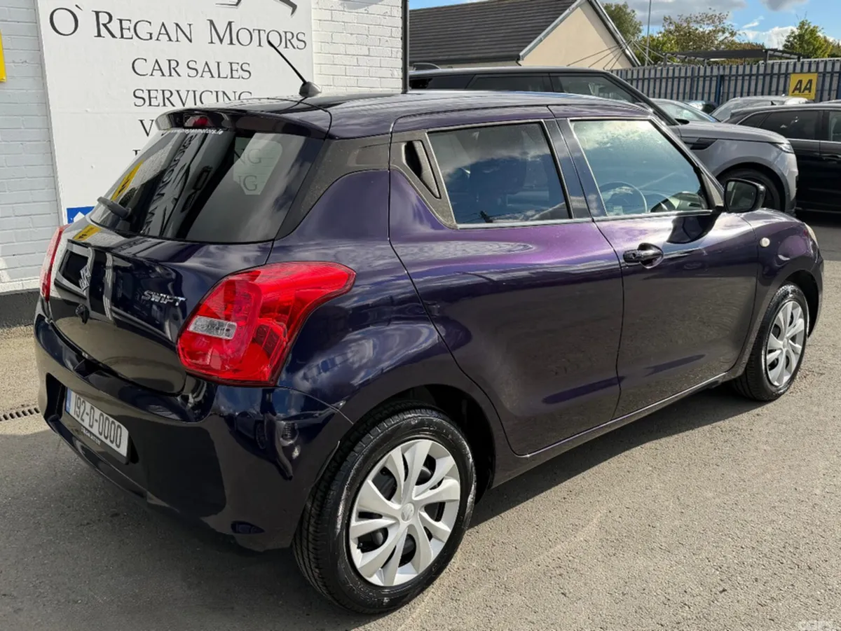 Suzuki Swift Hatchback, Petrol, 2019, Purple