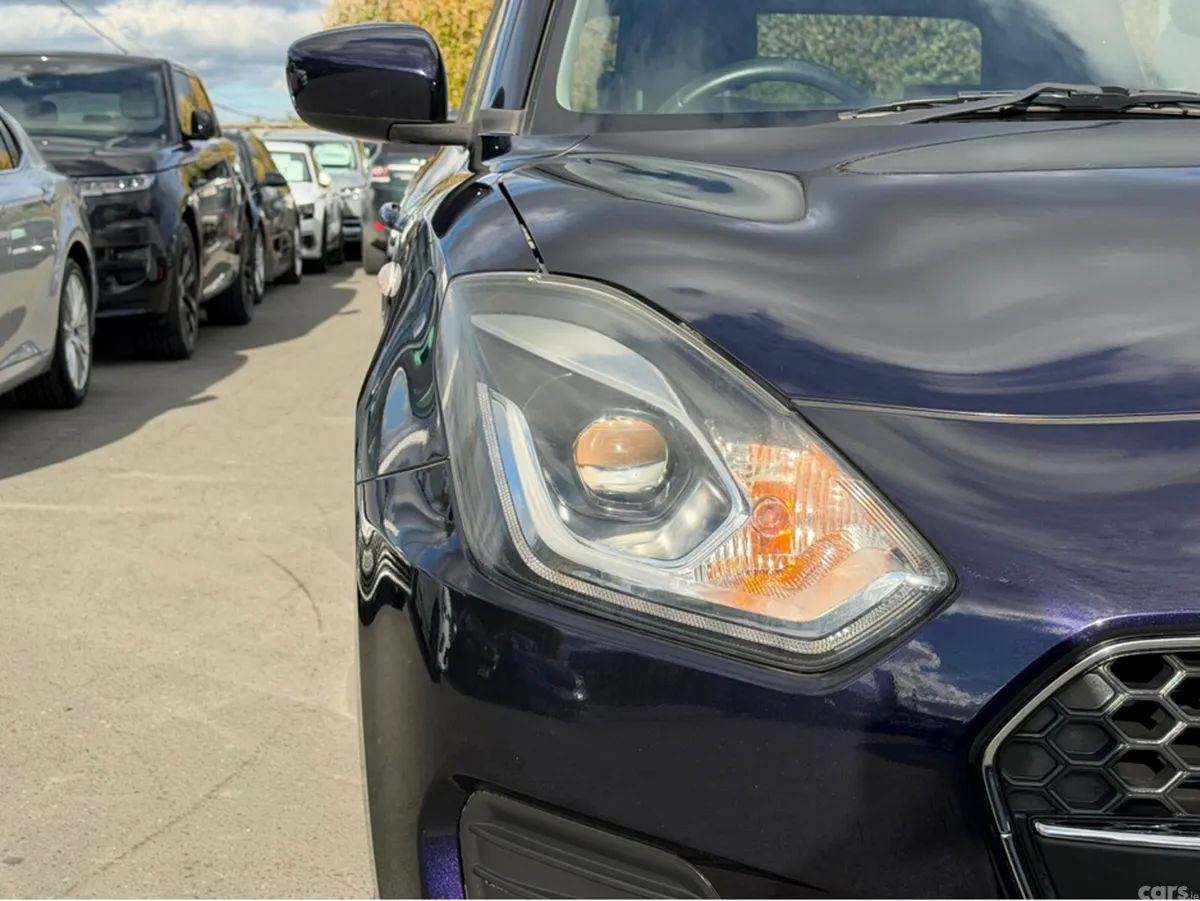 Suzuki Swift Hatchback, Petrol, 2019, Purple