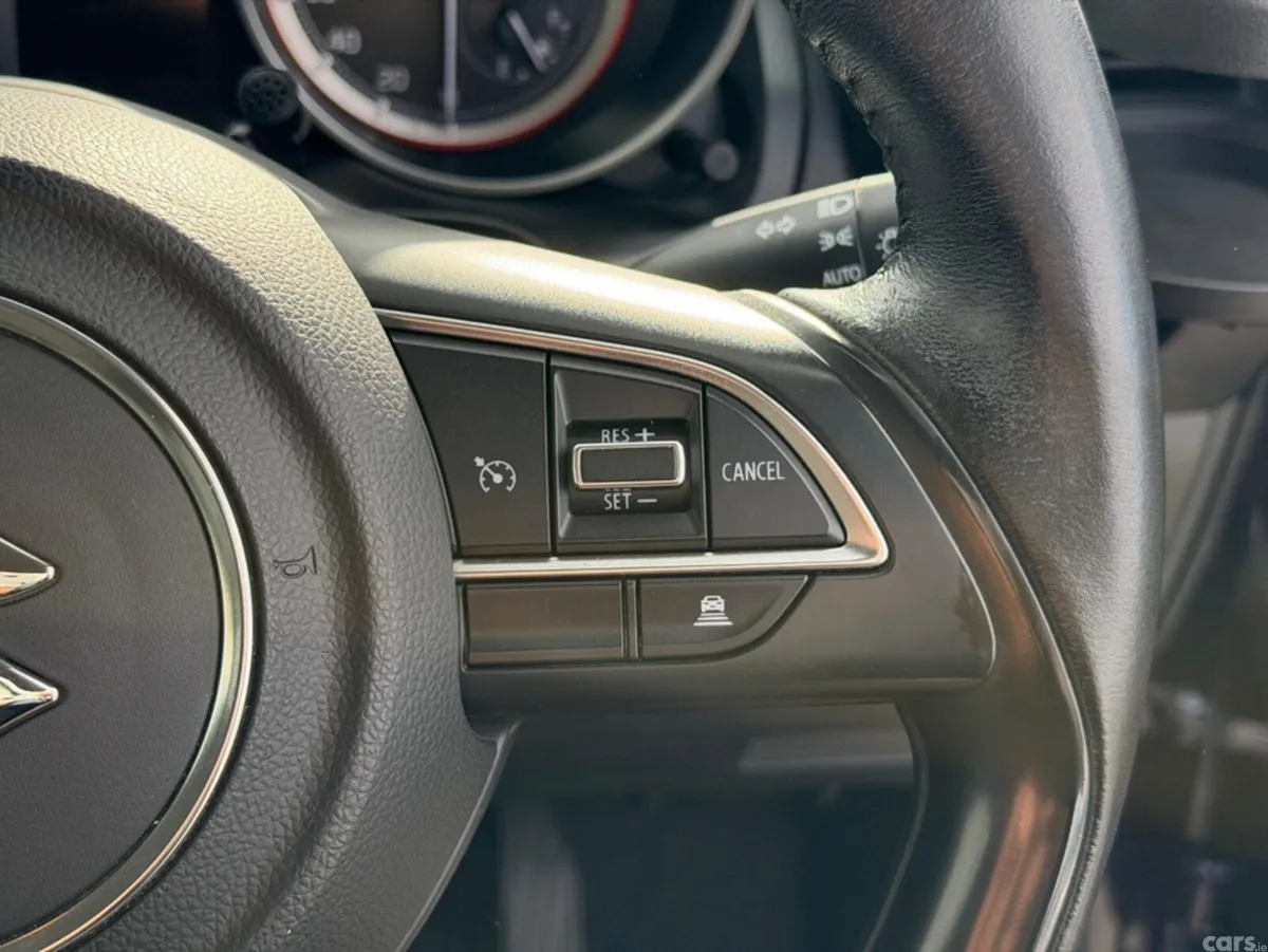 Suzuki Swift Hatchback, Petrol, 2019, Purple