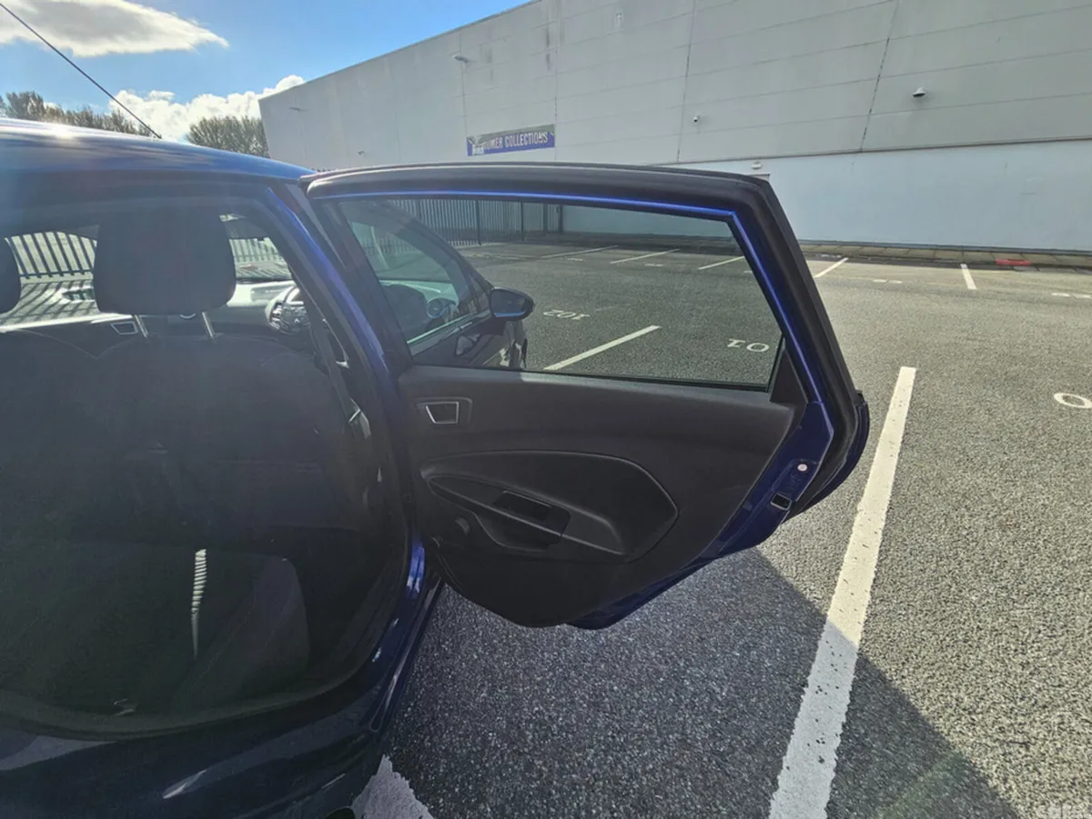 Ford Fiesta Hatchback, Petrol, 2015, Blue