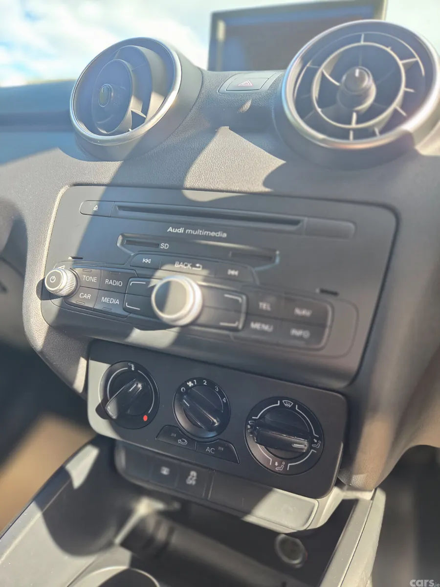 Audi A1 Hatchback, Petrol, 2013, Blue