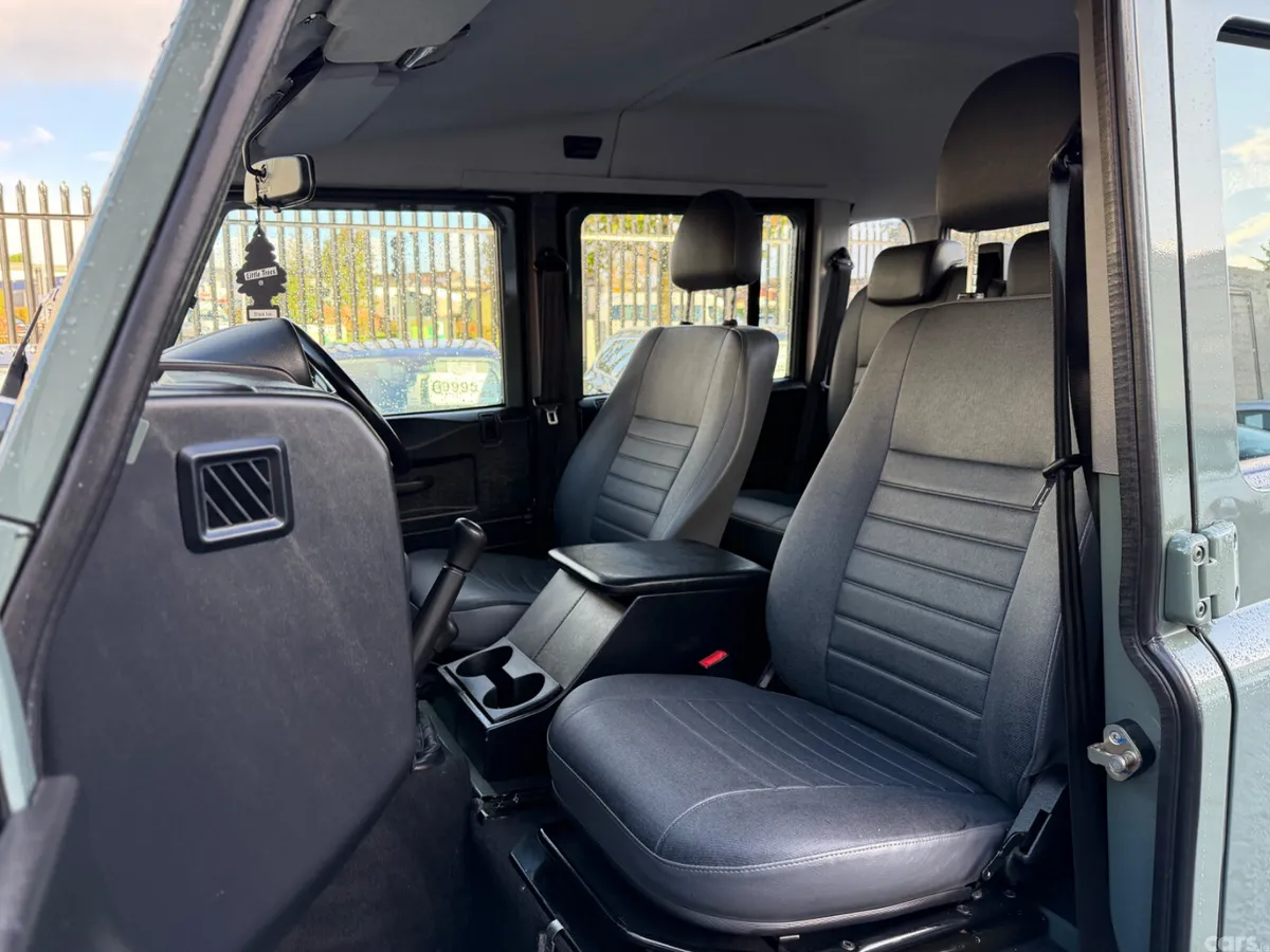 Land Rover Defender SUV, Diesel, 2014, Green