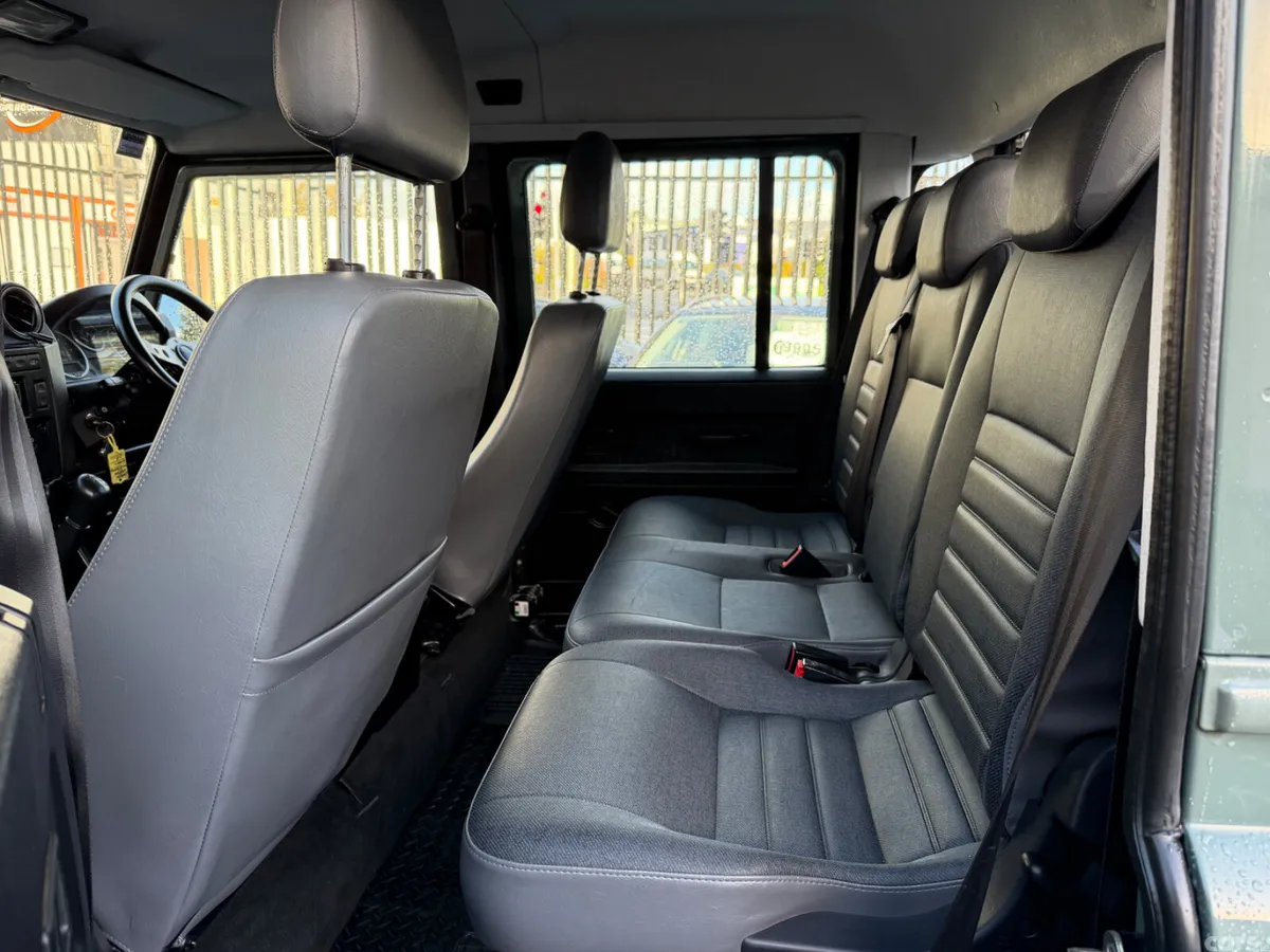 Land Rover Defender SUV, Diesel, 2014, Green