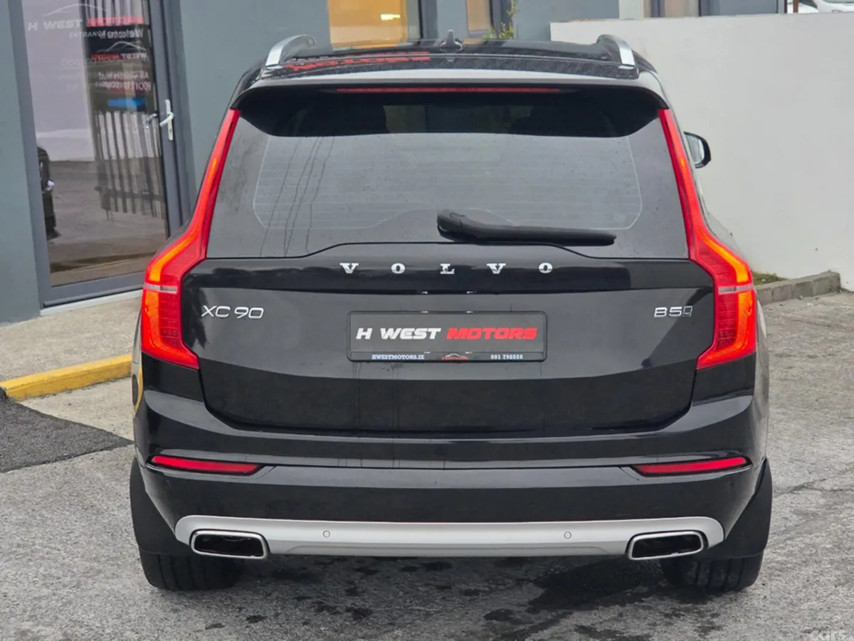 Volvo XC90 MPV, Diesel, 2021, Black