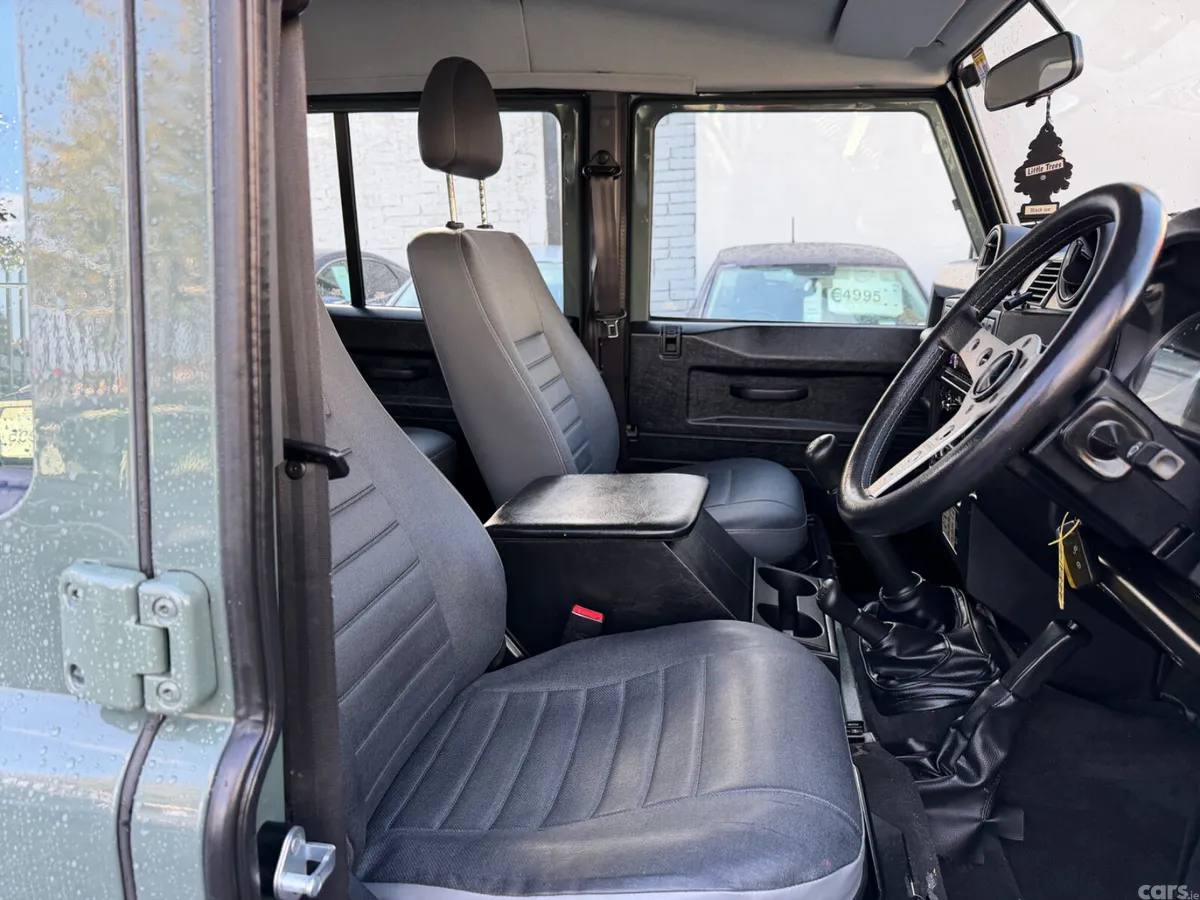 Land Rover Defender SUV, Diesel, 2014, Green