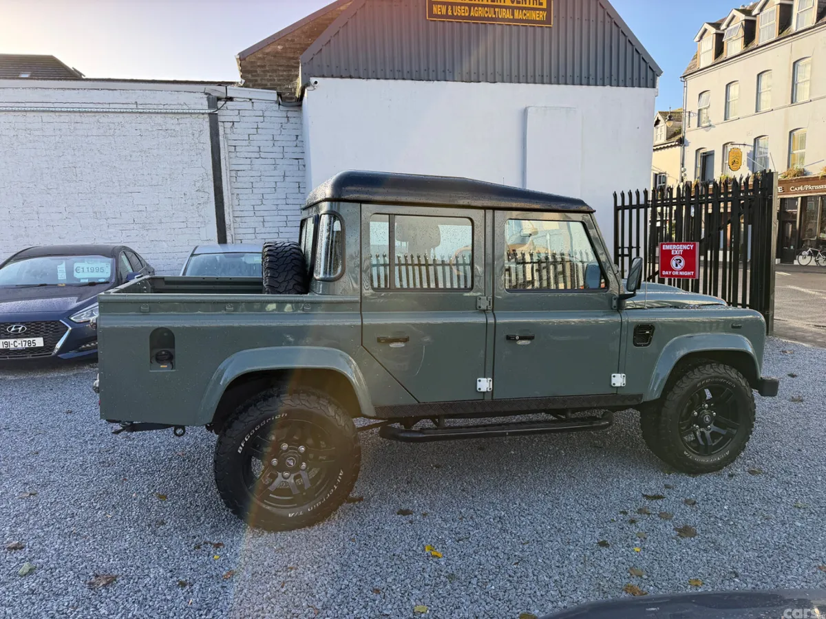 Land Rover Defender SUV, Diesel, 2014, Green