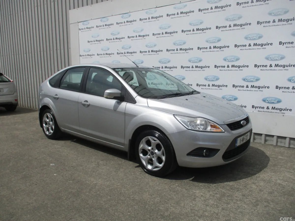 Ford Focus Hatchback, Diesel, 2011, Silver