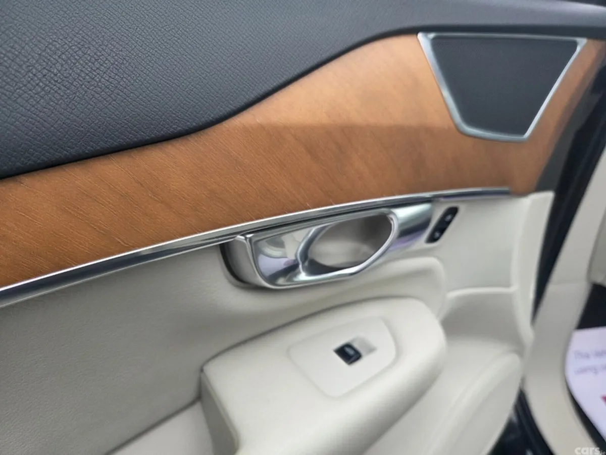 Volvo XC90 MPV, Diesel, 2021, Black
