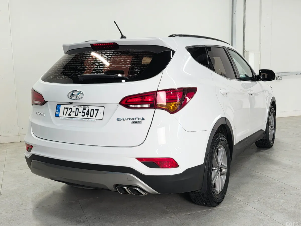 Hyundai Santa Fe SUV, Diesel, 2017, White