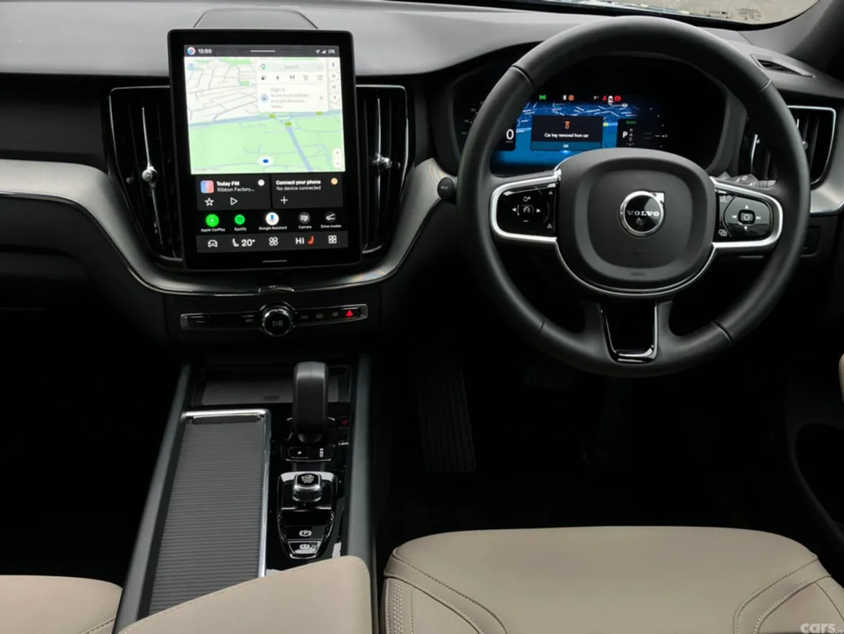 Volvo XC60 SUV, Petrol Plug-in Hybrid, 2026, Blue