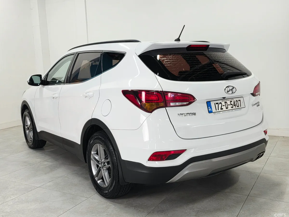 Hyundai Santa Fe SUV, Diesel, 2017, White