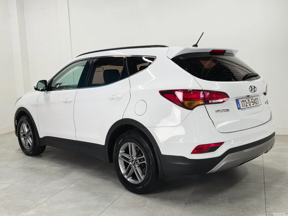 Hyundai Santa Fe SUV, Diesel, 2017, White