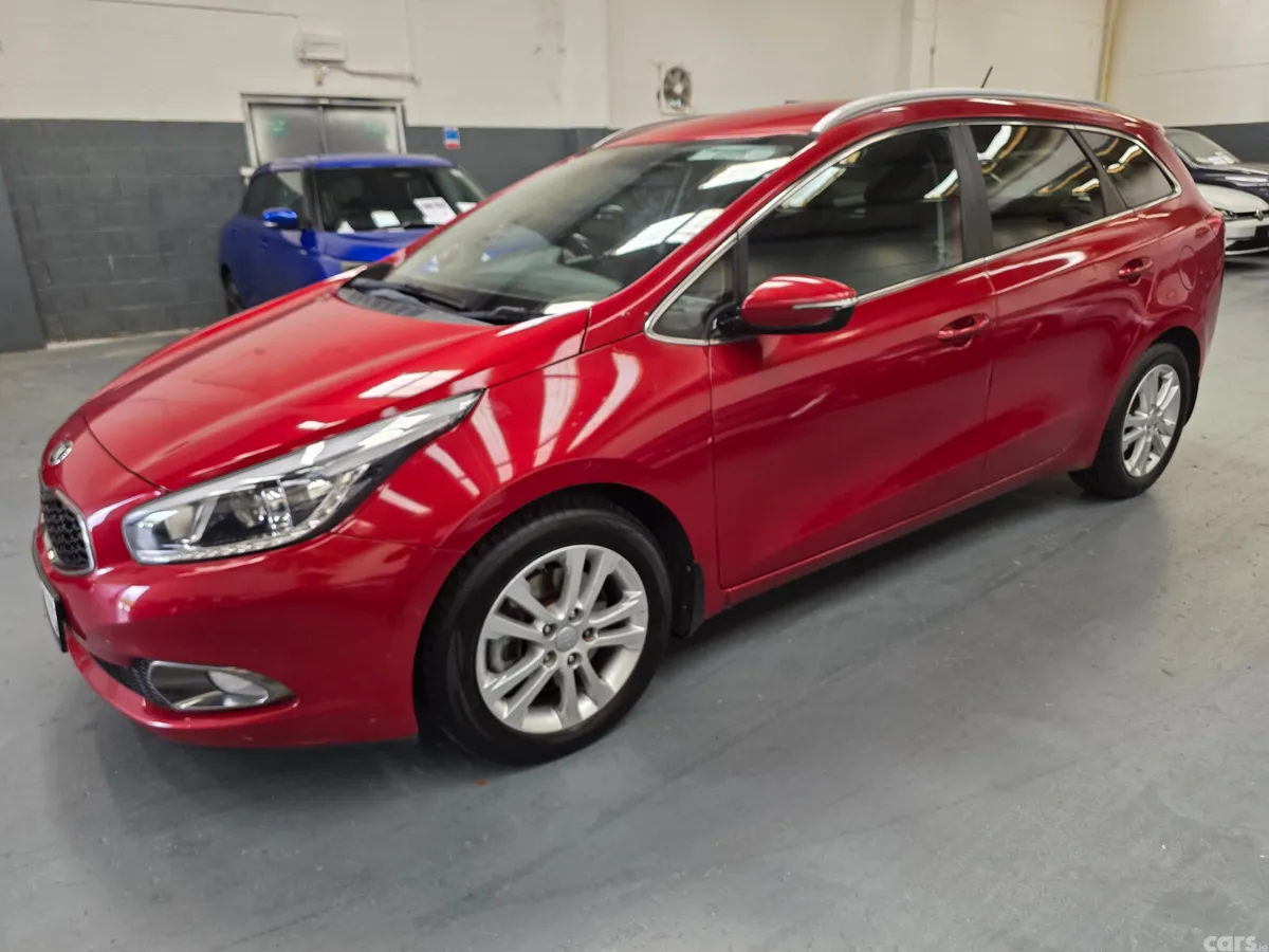 Kia Ceed Estate, Diesel, 2015, Red