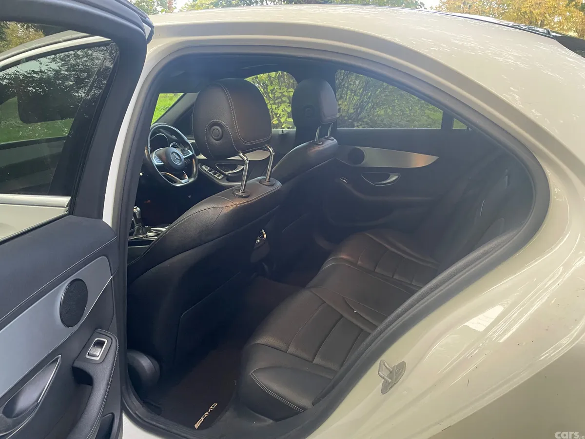Mercedes-Benz C-Class Saloon, Diesel, 2015, White