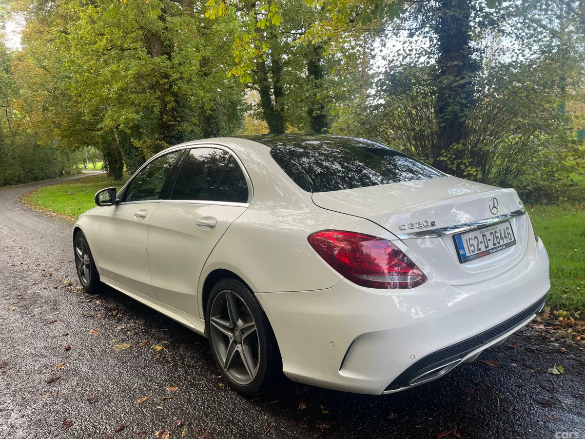 Mercedes-Benz C-Class Saloon, Diesel, 2015, White
