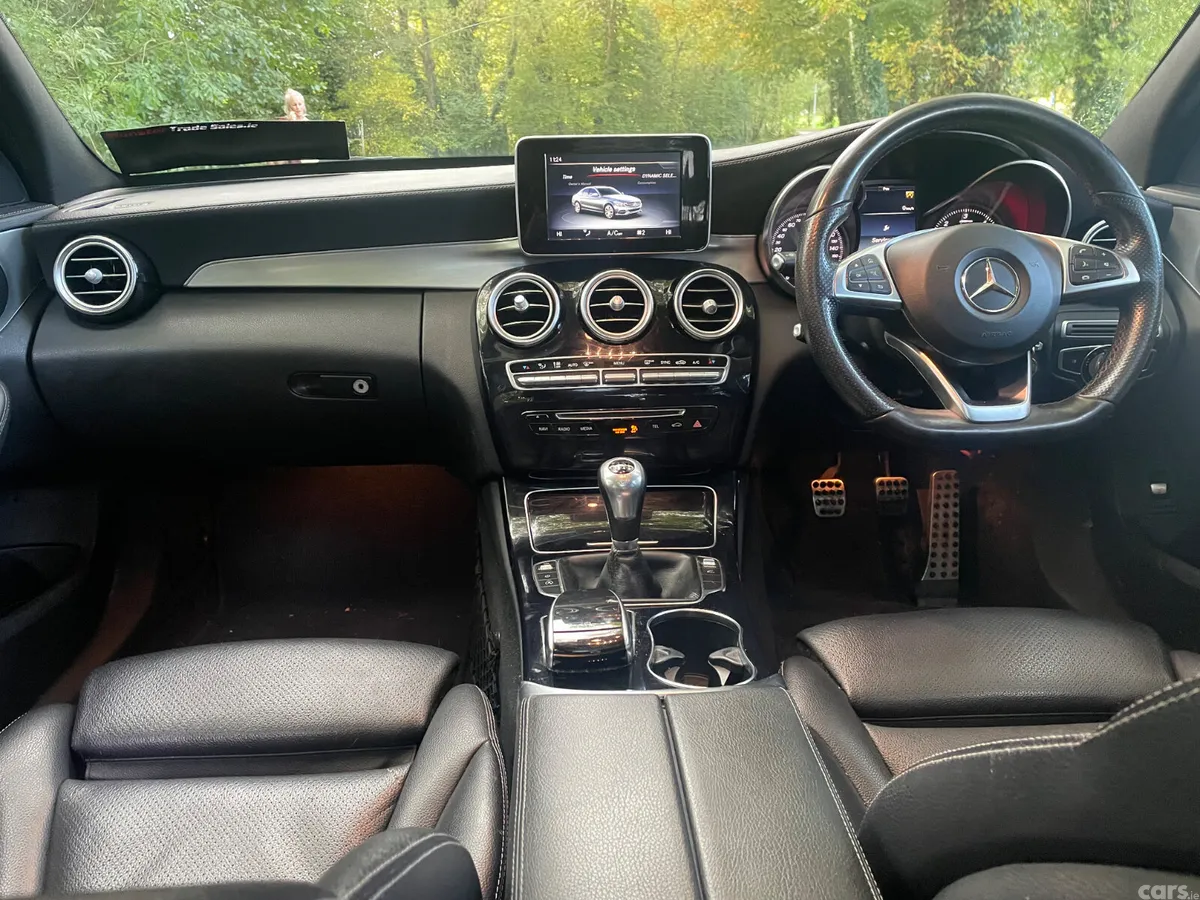 Mercedes-Benz C-Class Saloon, Diesel, 2015, White