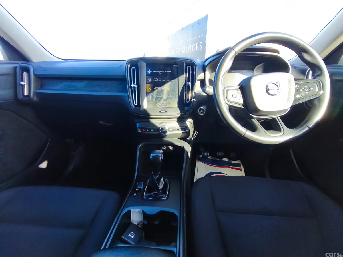 Volvo XC40 SUV, Diesel, 2019, Grey