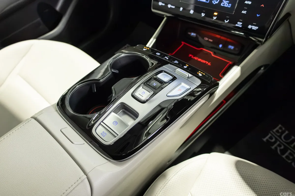 Hyundai Tucson SUV, Petrol Hybrid, 2021, Black