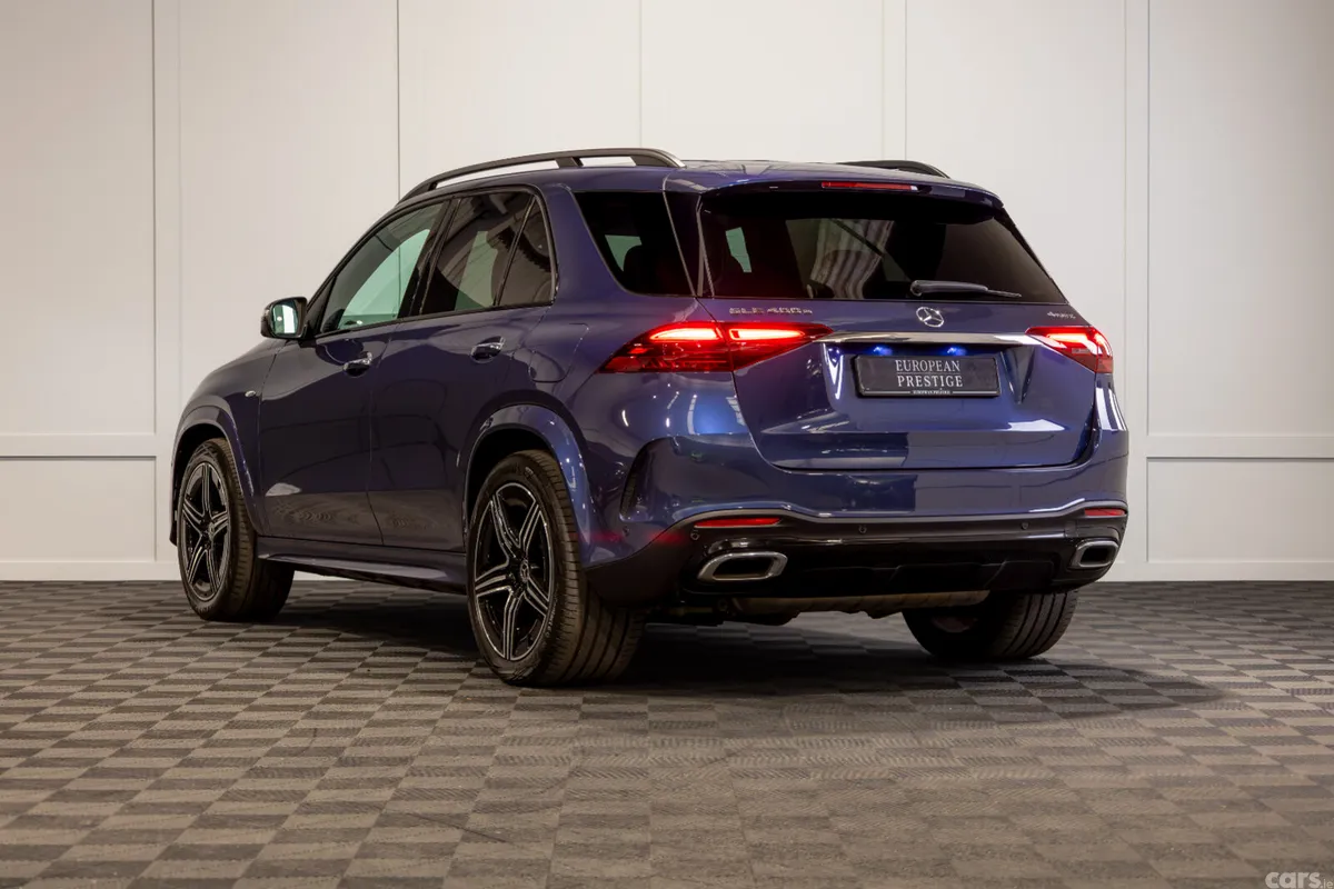 Mercedes-Benz GLE SUV, Petrol Plug-in Hybrid, 2025, Blue