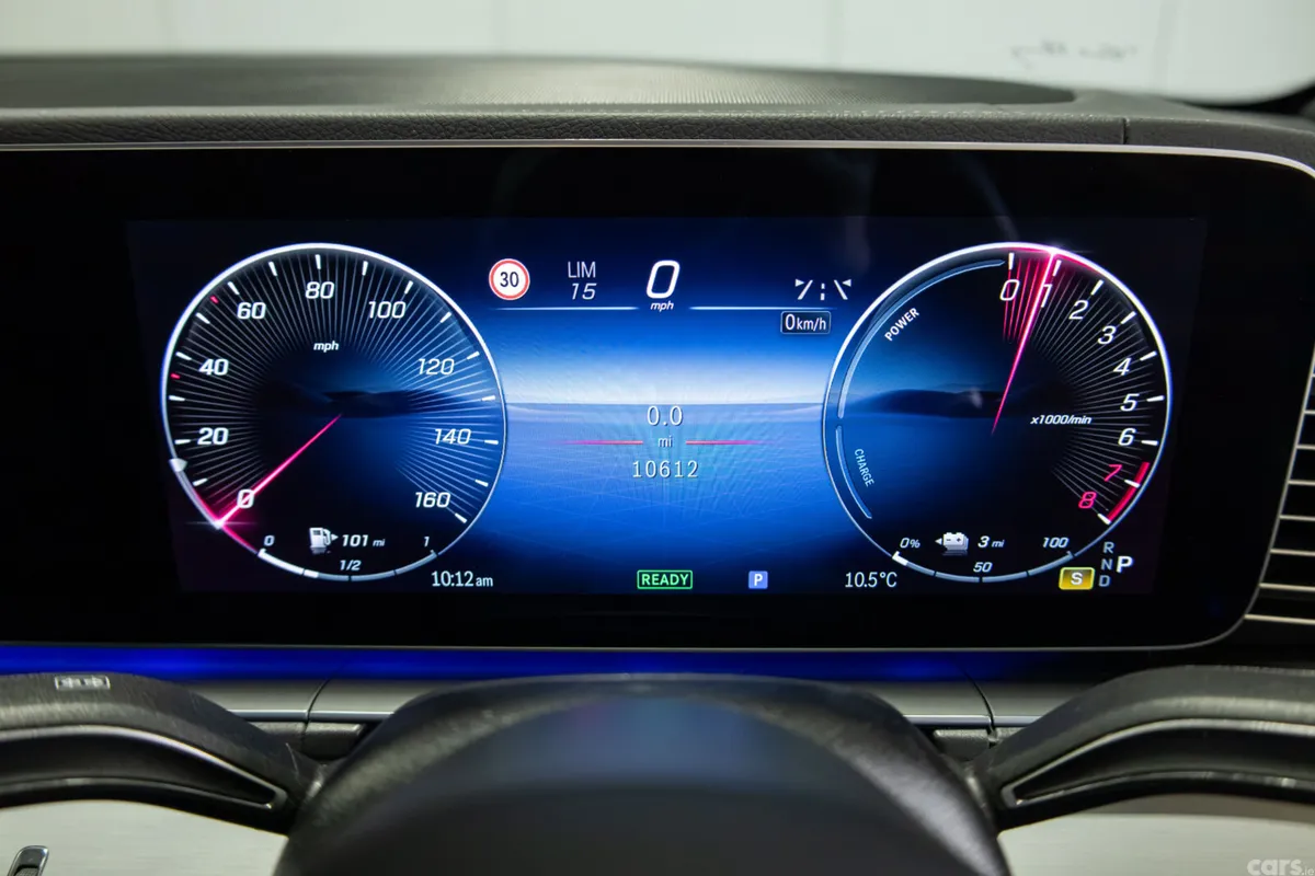 Mercedes-Benz GLE SUV, Petrol Plug-in Hybrid, 2025, Blue