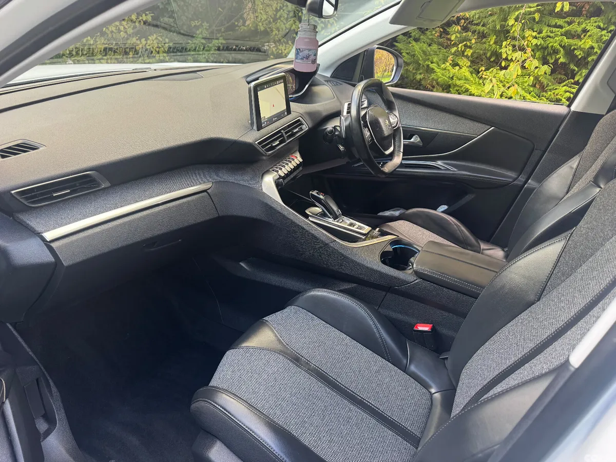 Peugeot 3008 SUV, Diesel, 2017, White