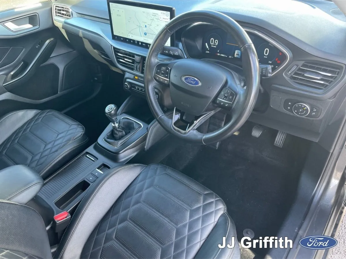 Ford Focus Hatchback, Petrol Hybrid, 2024, Grey