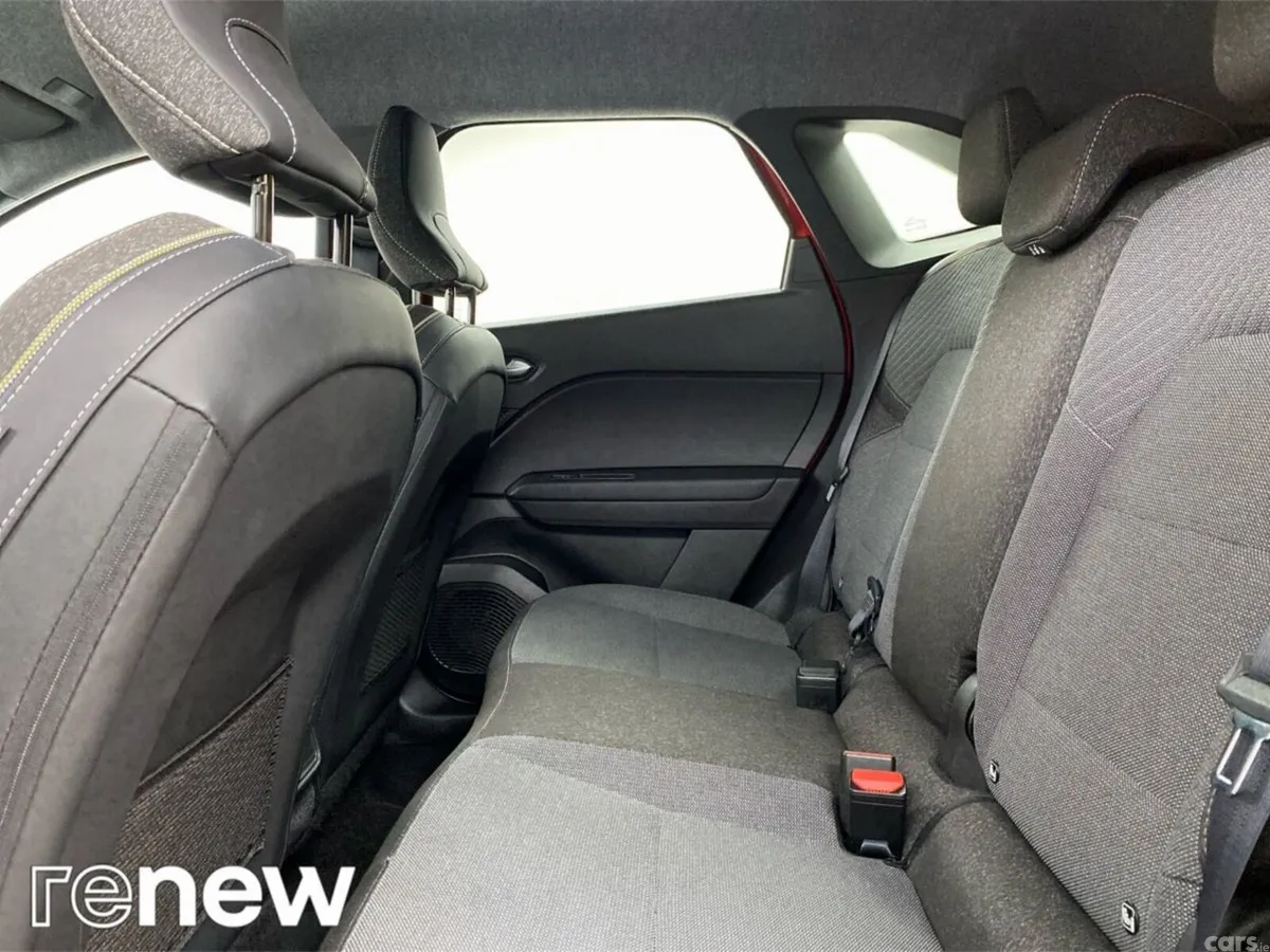 Renault Symbioz Hatchback, Petrol, 2026, Red