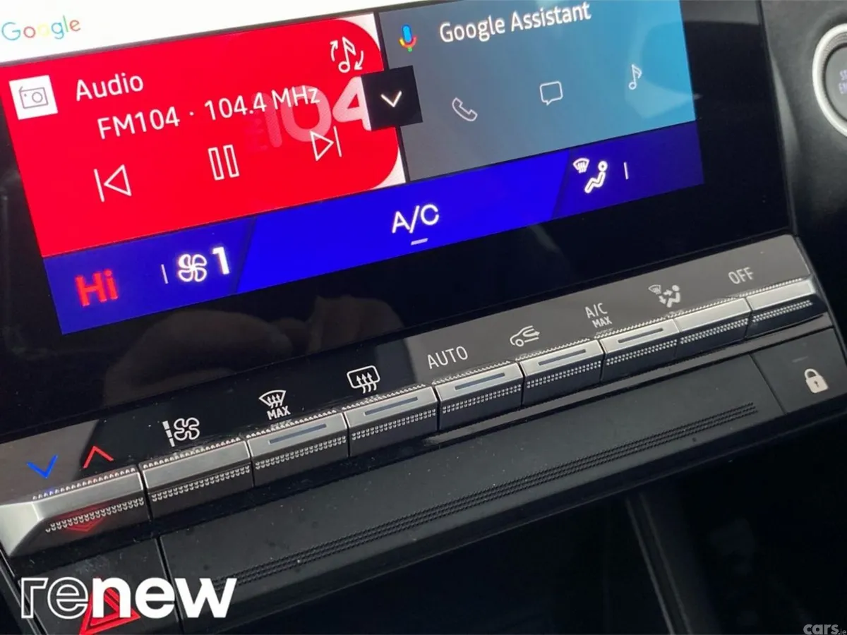 Renault Symbioz Hatchback, Petrol, 2026, Red