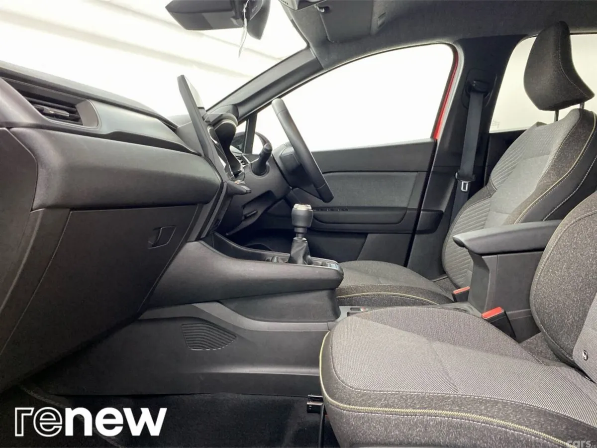 Renault Symbioz Hatchback, Petrol, 2026, Red