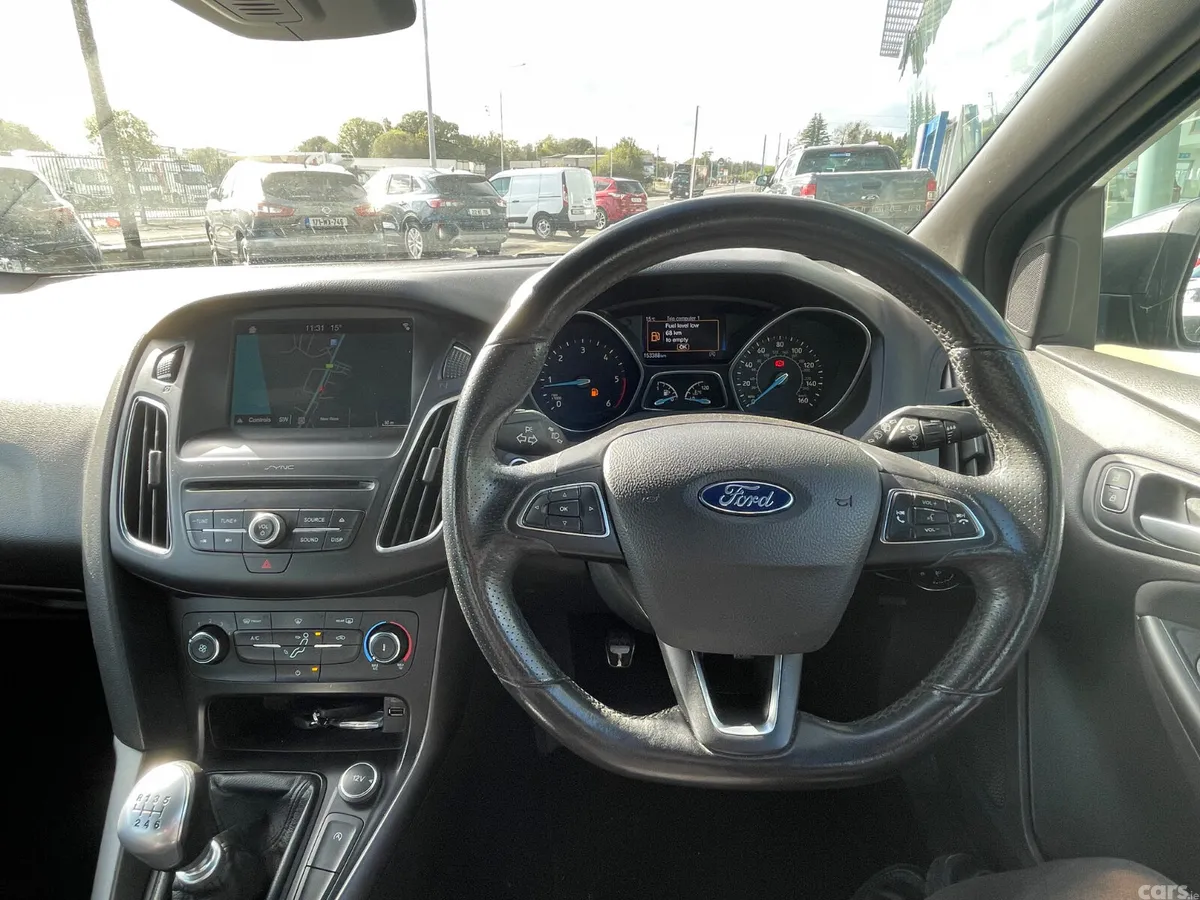 Ford Focus Hatchback, Diesel, 2017, Grey